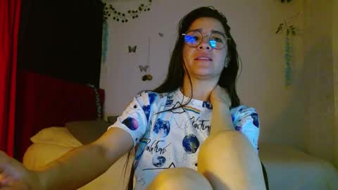 Snapshot of porcelainlux chatting on 21, 2, 2025 porcelainlux online show from 21, 2, 2025