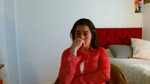 Snapshot of porcelainlux chatting on 10, 10, 2025 porcelainlux online show from 10, 10, 2025