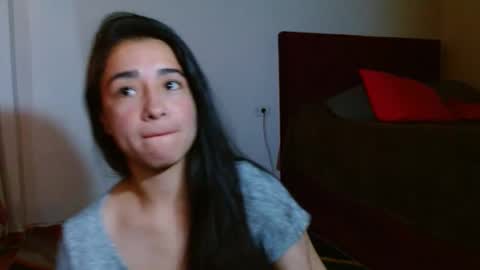 Snapshot of porcelainlux chatting on 19, 10, 2025 porcelainlux online show from 19, 10, 2025