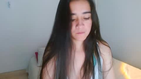 porcelainlux online show from 18, 4, 2026