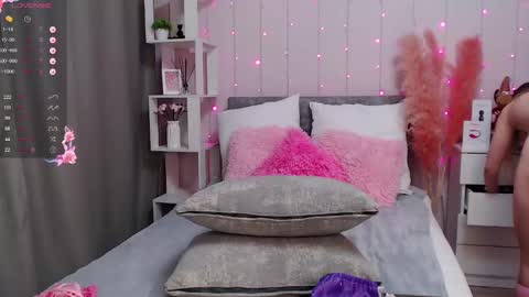 Snapshot of pornogirlx chatting on 16, 1, 2025 Masha  online show from 16, 1, 2025