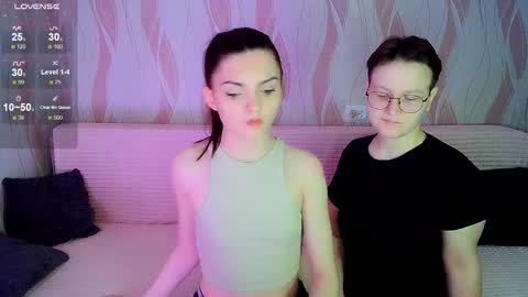 Ana and Tati online show from 10, 10, 2025