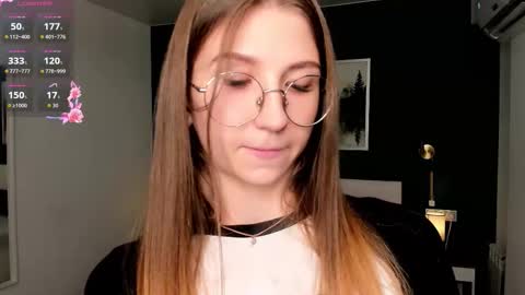 Elizabeth online show from 3, 10, 2025