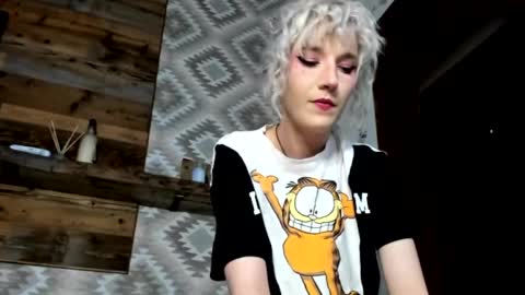 Snapshot of positivevibess chatting on 17, 2, 2025 positivevibess online show from 17, 2, 2025