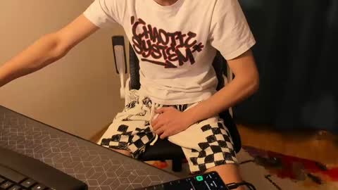 Snapshot of powerofthor69 chatting on 3, 3, 2025 alex online show from 3, 3, 2025