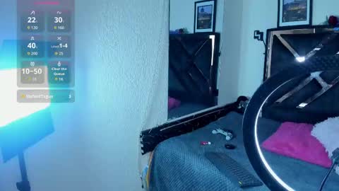 poyson_ivy1 online show from 4, 6, 2026