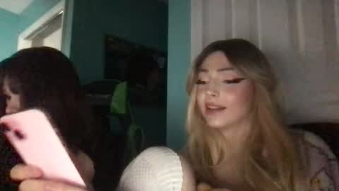 cat valentine online show from 18, 1, 2025