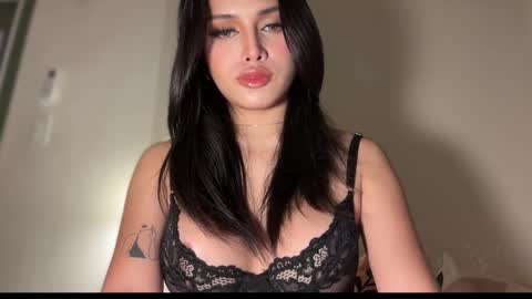 Oh my Amber online show from 5, 2, 2025