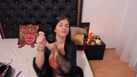 Ailyn online show from 13, 11, 2025