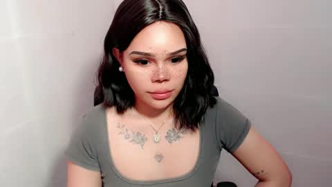 MAXXINE online show from 7, 1, 2025