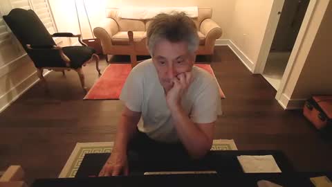 Snapshot of preppydave2525 chatting on 8, 1, 2025 preppydave2525 online show from 8, 1, 2025