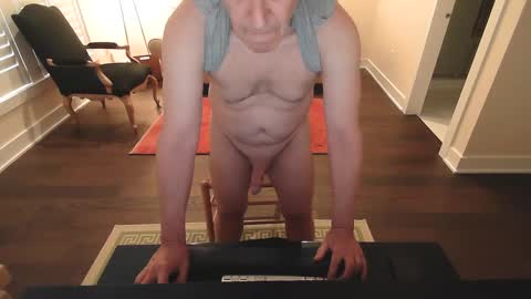 Snapshot of preppydave2525 chatting on 5, 2, 2025 preppydave2525 online show from 5, 2, 2025