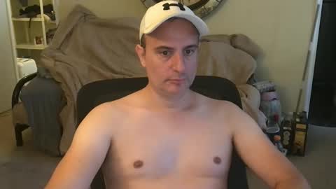 preppyguyintokink1 online show from 4, 11, 2025