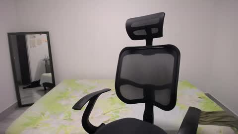 Plux online show from 3, 4, 2026