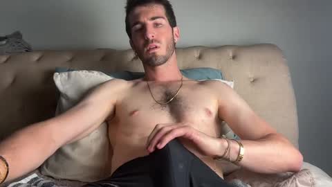 Snapshot of prestonblovestocum chatting on 25, 9, 2025 prestonblovestocum online show from 25, 9, 2025