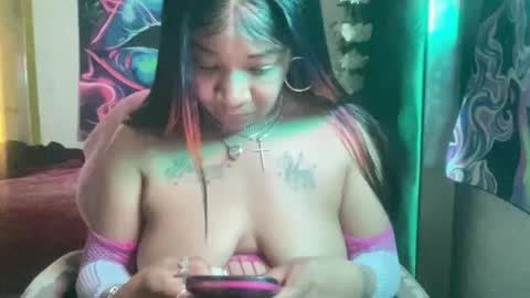 Yasmine pretty online show from 27, 3, 2026