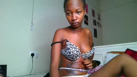 pretty__lisa online show from 7, 7, 2026