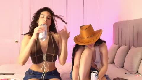 Dirty Sis online show from 8, 11, 2025