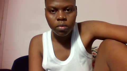Snapshot of pretty_ebony23 chatting on 15, 6, 2026 chocolatebby90 online show from 15, 6, 2026