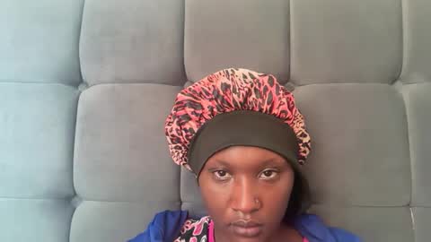 independent model online show from 2, 10, 2025