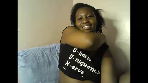 pretty_kylah online show from 22, 11, 2025