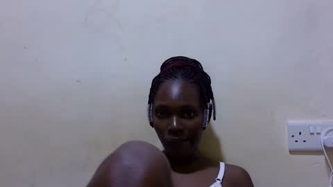 pretty_leila1 online show from 10, 4, 2026