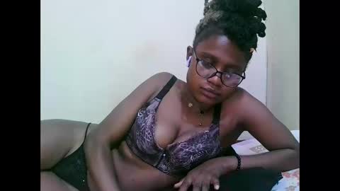 pretty_mellan online show from 22, 1, 2025