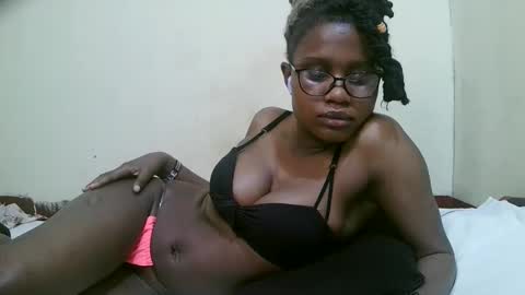 pretty_mellan online show from 30, 1, 2025