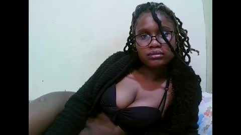 pretty_mellan online show from 7, 2, 2025