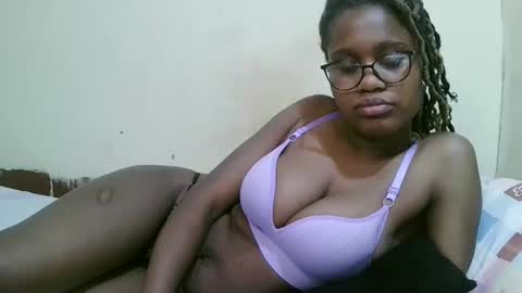 pretty_mellan online show from 21, 2, 2025