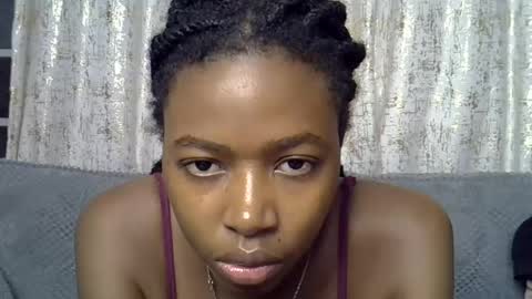 pretty_petite24 online show from 28, 6, 2026