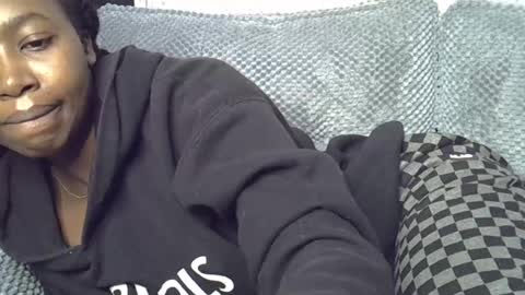 pretty_petite24 online show from 29, 6, 2026