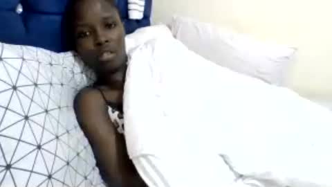 pretty_petite_ebony online show from 27, 6, 2026
