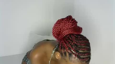 Pretty doll online show from 16, 12, 2025