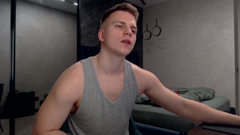 Justin online show from 4, 12, 2024