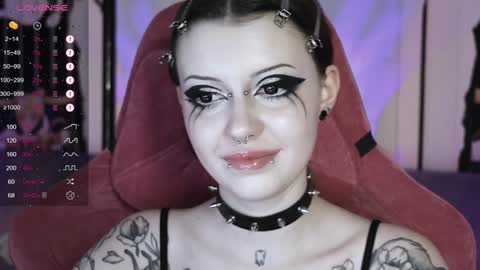 Violet online show from 10, 12, 2024