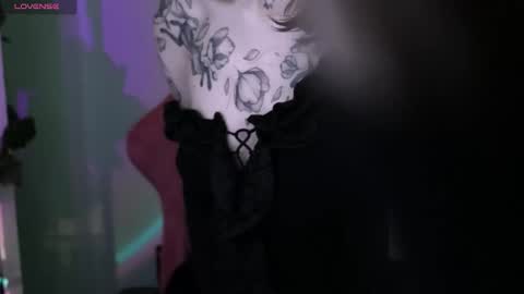 Snapshot of prettybones chatting on 8, 2, 2026 Violet online show from 8, 2, 2026