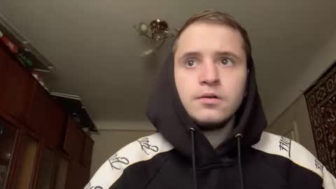 prettyboyhot01 online show from 18, 10, 2025