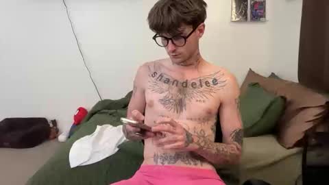 pretty boy online show from 24, 3, 2026