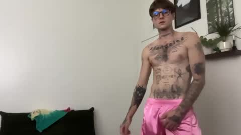 pretty boy online show from 8, 8, 2026