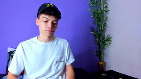 Enzo  Denis online show from 15, 1, 2025