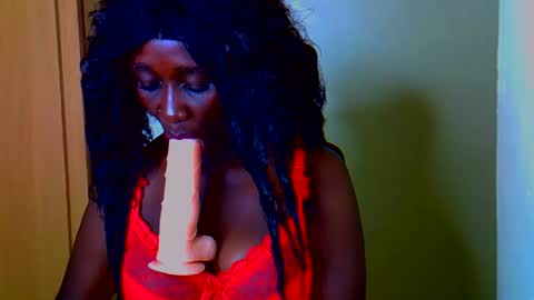 prettycandy0 online show from 15, 5, 2026