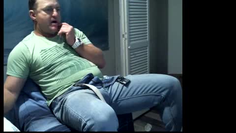 Snapshot of prettydick469 chatting on 10, 12, 2024 prettydick469 online show from 10, 12, 2024