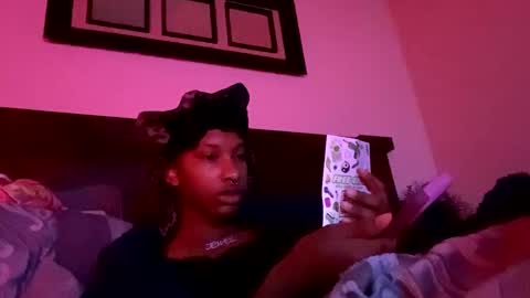 prettyfacefemale online show from 14, 10, 2025