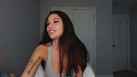 prettygirllltorii online show from 19, 3, 2026