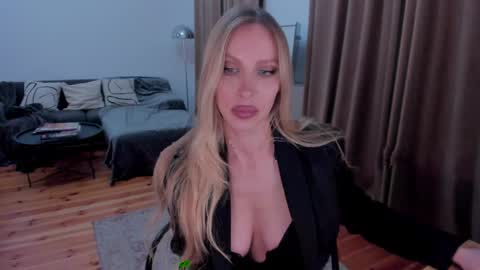 Eva online show from 1, 4, 2026