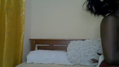 Snapshot of prettyliz30 chatting on 14, 7, 2026 LILIAN online show from 14, 7, 2026