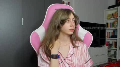 Sophie  next stream will be at Monday  i will wait you guys  online show from 24, 10, 2025