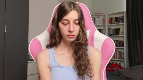 Sophie  next stream will be at Monday  i will wait you guys  online show from 25, 5, 2026
