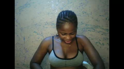 prettyxxpac online show from 29, 3, 2026